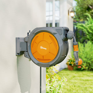 Enrouleur Tuyau Arrosage Mural 30 m x Ø 15 mm, Dévidoir Automatique de Tuyaux d'Eau Rétractable Automatique Pivotant à 180°, Buse à 7 Modes, pour Jardin et Lavage de Voiture, Orange