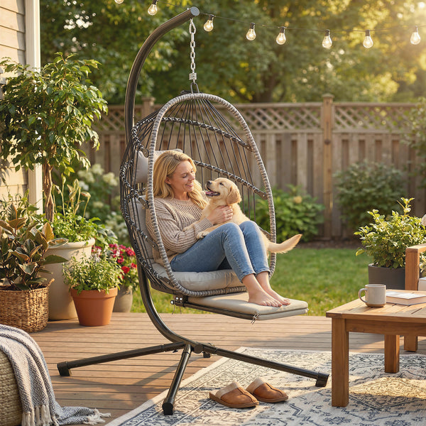 Fauteuil suspendu avec support, chaise suspendue pliante avec repose-pieds rétractable, coussin doux et appuie-tête, pour intérieur et extérieur, terrasse ou jardin, gris clair