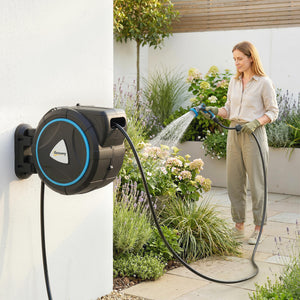 Enrouleur Tuyau Arrosage Mural Automatique 23+2m - Dévidoir Automatique Pistolet d'Arrosage 10+2 Modes - Solution d'Irrigation Rétractable et Flexible pour Jardin, Nettoyage Voiture, Bleu