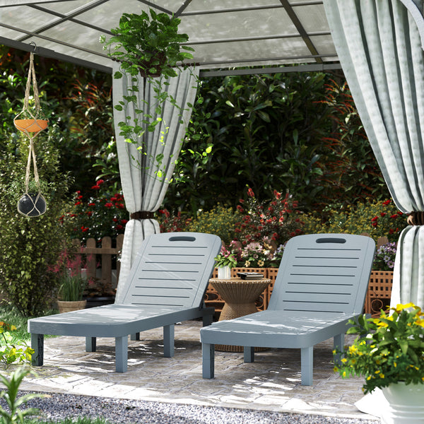 Lot de 2 bain de soleil, chaise longue avec plateaux rétractables, transat jardin extérieur inclinable, surface effet bois pour plage relax camping piscine terrasse, 62 x 158 x 88 cm, gris