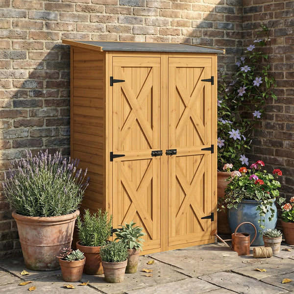 Abri de Rangement en Bois, Cabane de Jardin avec 2 Étagères, Double Portes et Loquets, Armoire à Outils avec Toit Incliné pour Terrasse, Jardin, Garage, Marron